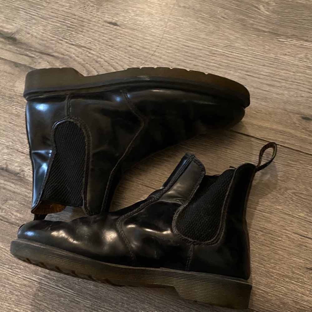 Women’s Black Chelsea Boots - Classic Slip-On Style